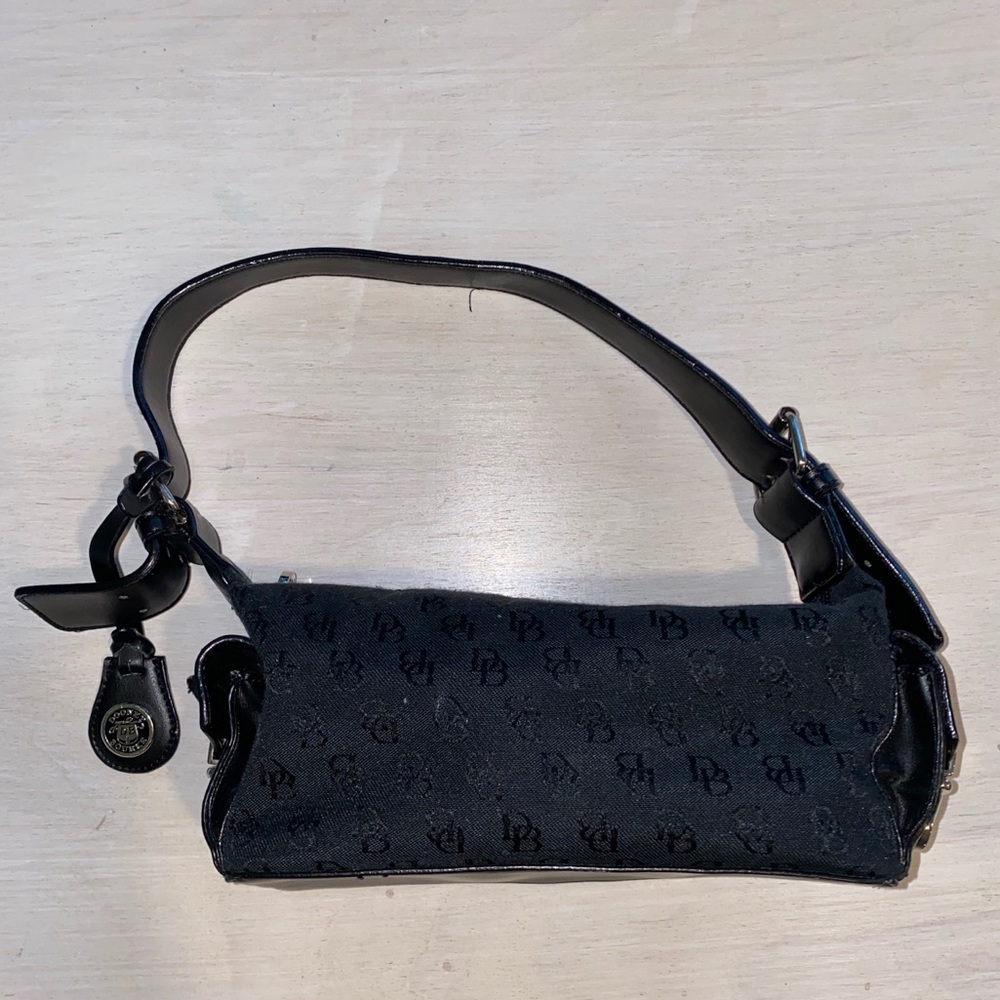 Y2K Dooney & Bourke Barrel Shoulder Bag